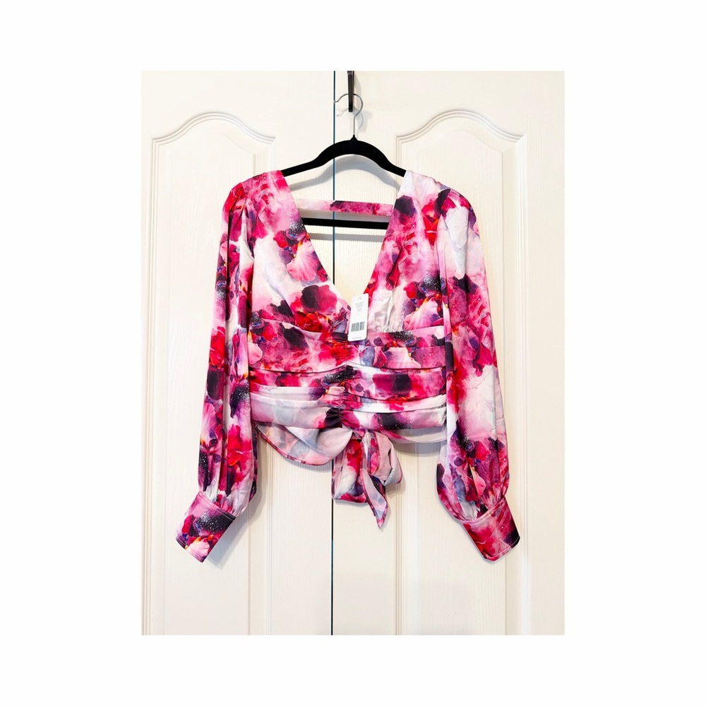 Bebe Puff Sleeves Stretch Satin Pink Floral Wrap Blouse Size 4 NWT